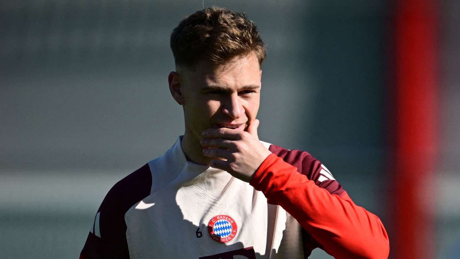 而不是盲目 而不是盲目